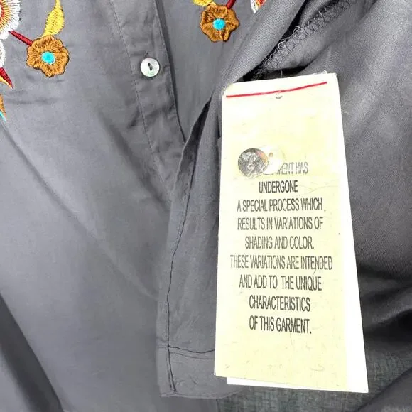 Scully Gray Blouse with Elegant Embroidery - Picture 3 of 9